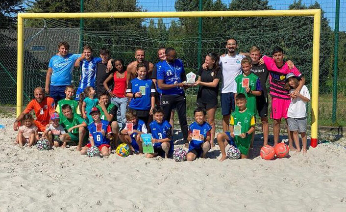 ÊKHÔ Sport & Belgium Beach Soccer Host Inclusive Sport Day with Belgium Beach Soccer.